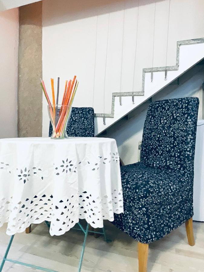 Apartment In 3 Minutes From Duomo Ingresso Via Dei Piatti ميلان المظهر الخارجي الصورة